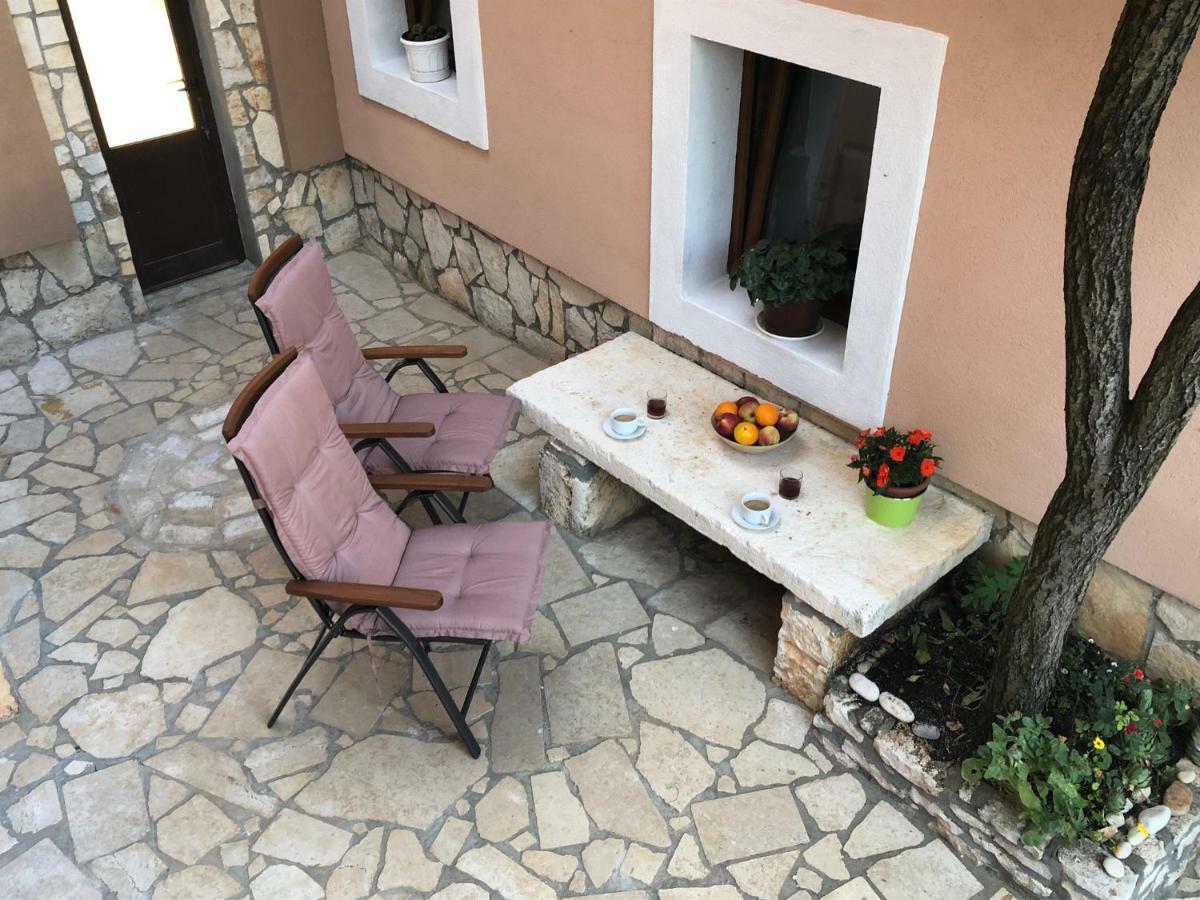Apartamento Teta Jana Smoljanci Exterior foto