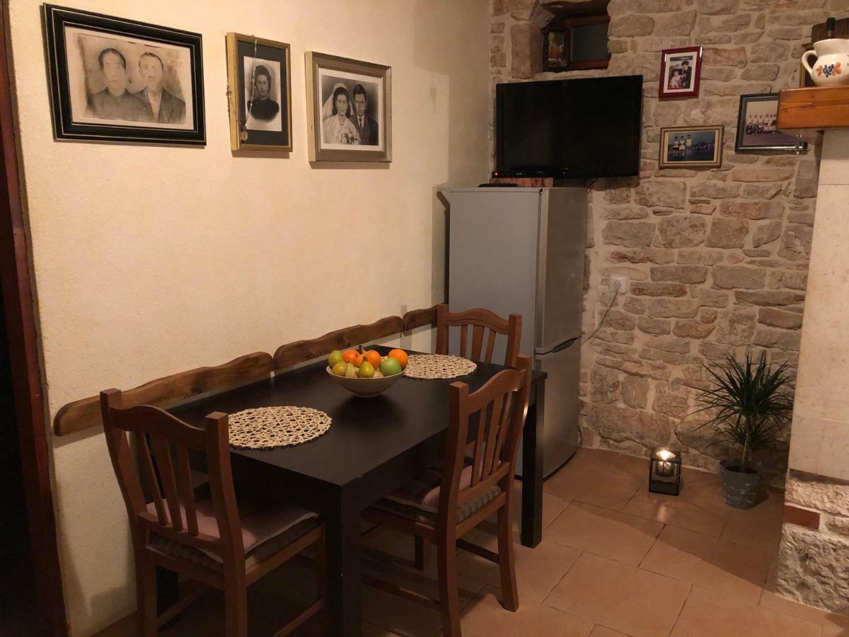 Apartamento Teta Jana Smoljanci Exterior foto